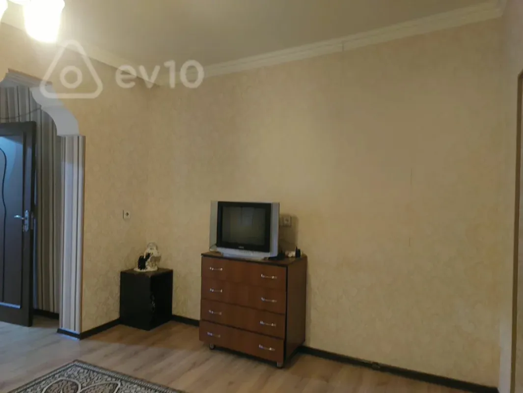 Kirayə verilir 2 otaqlı həyət evi 45 m²