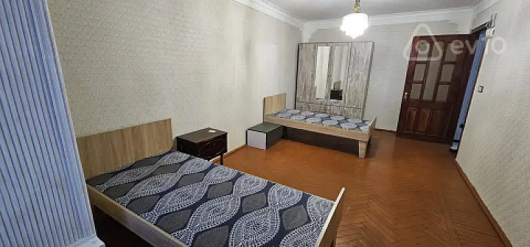 Kirayə verilir 1 otaqlı köhnə tikili 35 m²