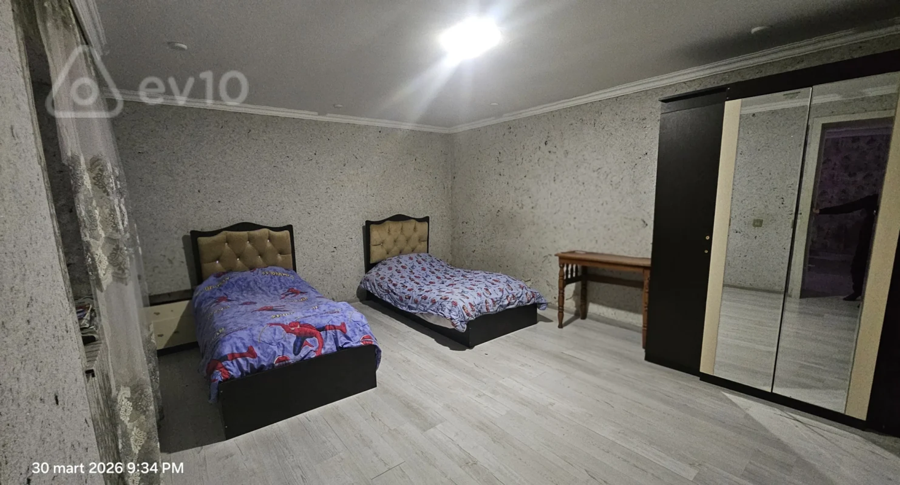 Satılır 7 otaqlı həyət evi 270 m²