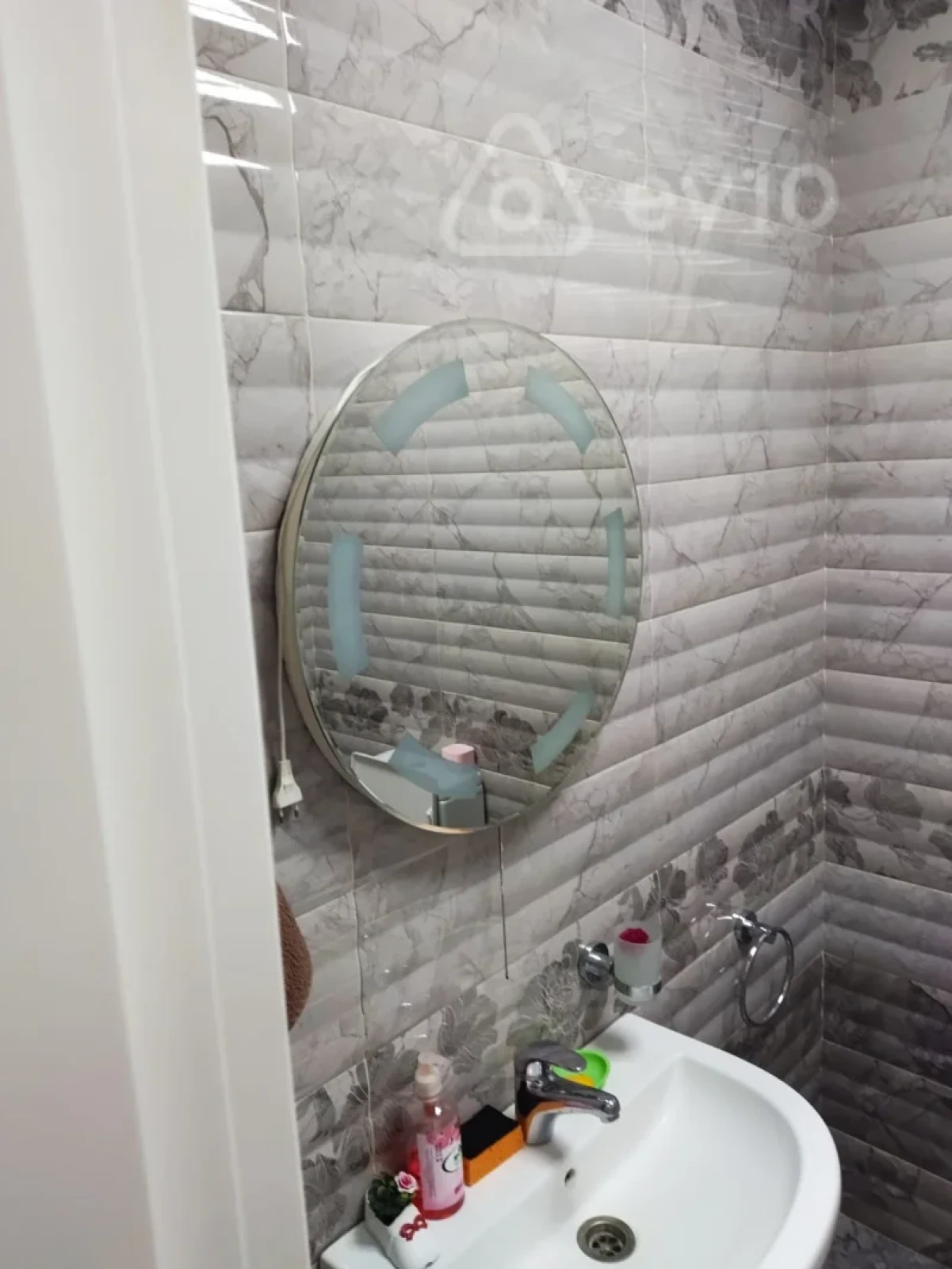 Kirayə verilir 3 otaqlı yeni tikili 121 m²