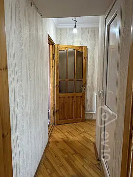 Kirayə verilir 2 otaqlı köhnə tikili 36 m²