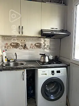 Kirayə verilir 2 otaqlı köhnə tikili 36 m²