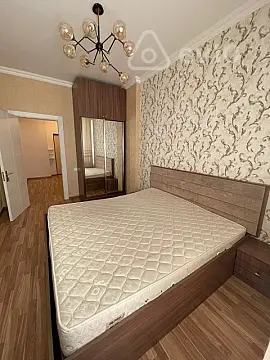 Kirayə verilir 2 otaqlı yeni tikili 80 m²