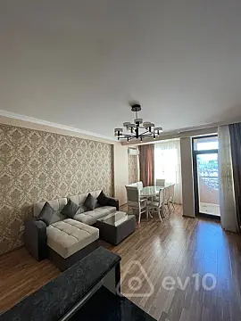 Kirayə verilir 2 otaqlı yeni tikili 80 m²