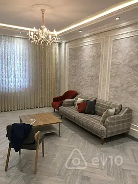 Kirayə verilir 2 otaqlı yeni tikili 88 m²