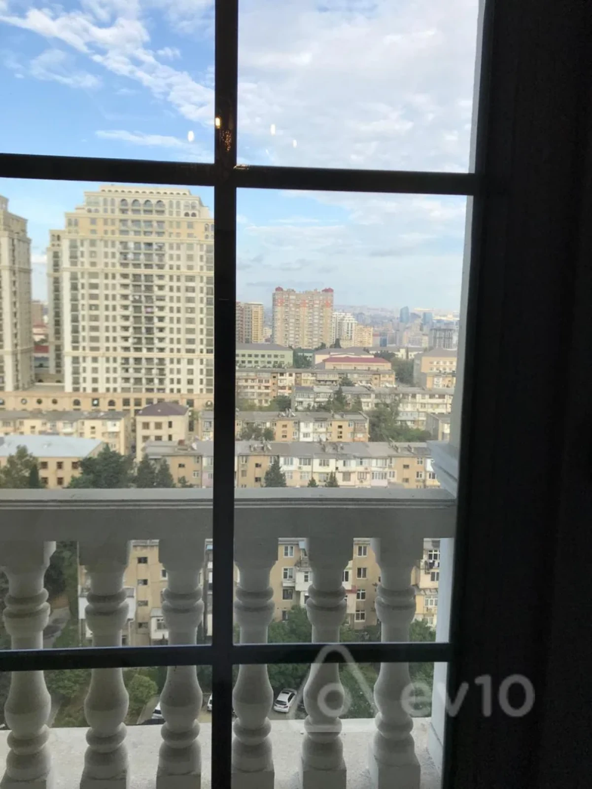 Kirayə verilir 2 otaqlı yeni tikili 88 m²