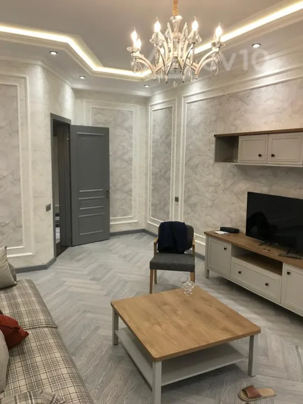 Kirayə verilir 2 otaqlı yeni tikili 88 m²
