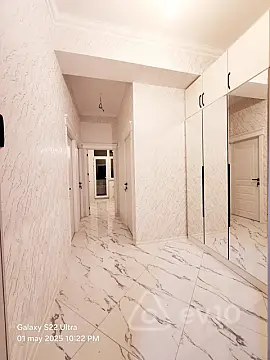 Kirayə verilir 2 otaqlı yeni tikili 56 m²