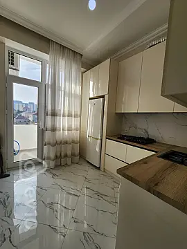 Kirayə verilir 2 otaqlı yeni tikili 56 m²