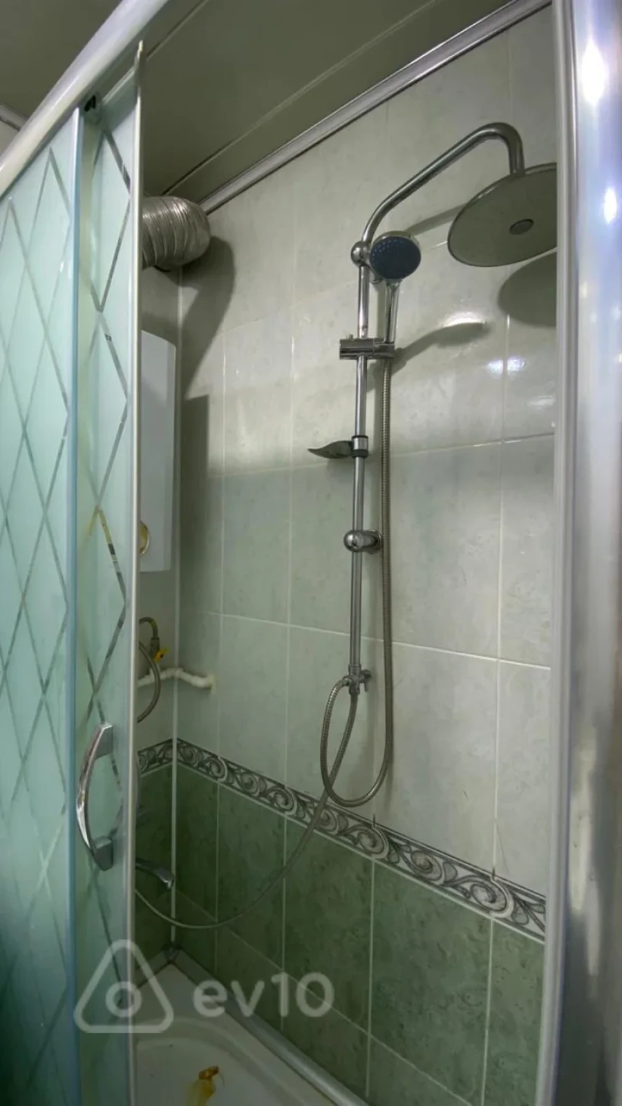 Kirayə verilir 2 otaqlı yeni tikili 55 m²