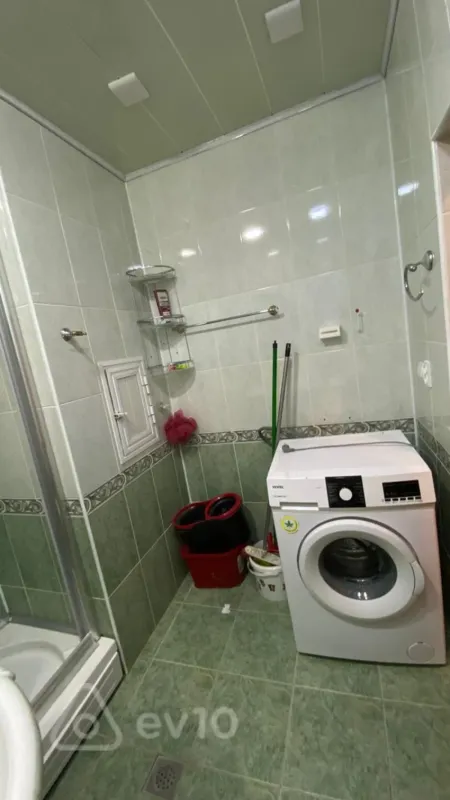 Kirayə verilir 2 otaqlı yeni tikili 55 m²