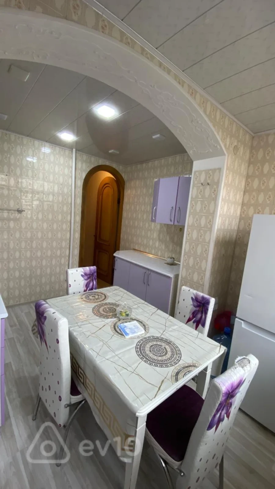 Kirayə verilir 2 otaqlı yeni tikili 55 m²