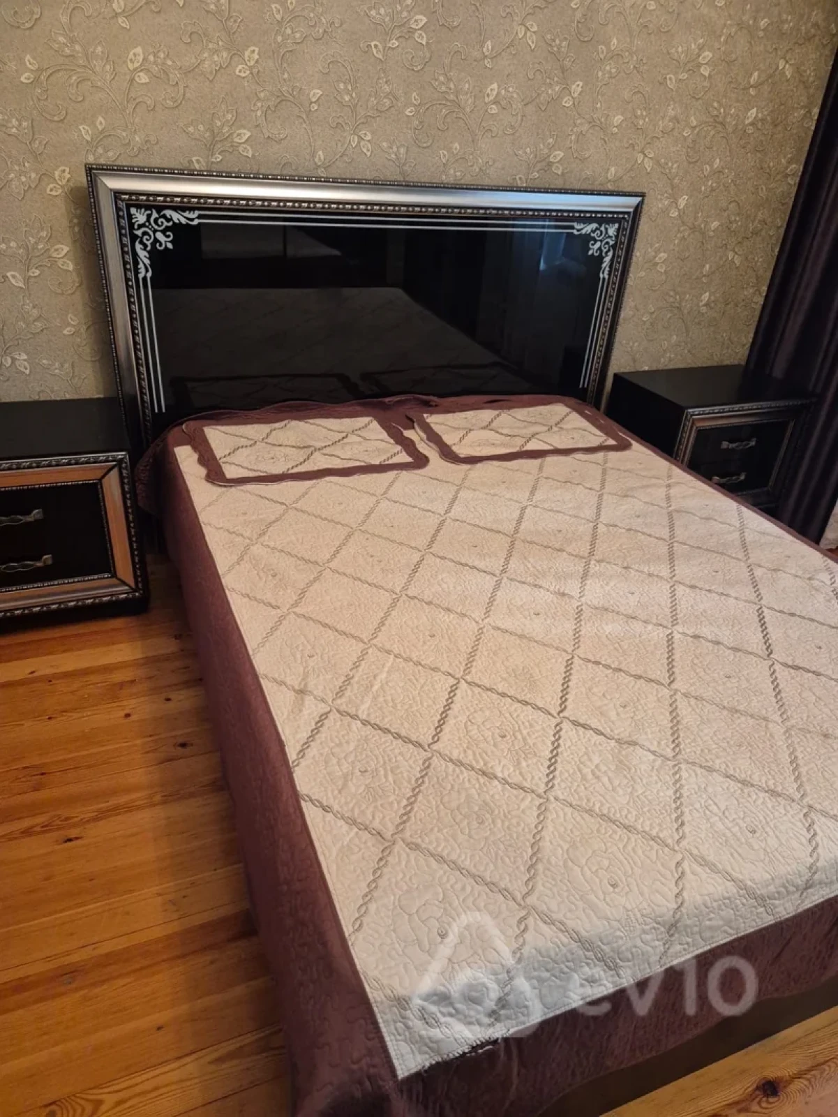 Kirayə verilir 2 otaqlı köhnə tikili 55 m²