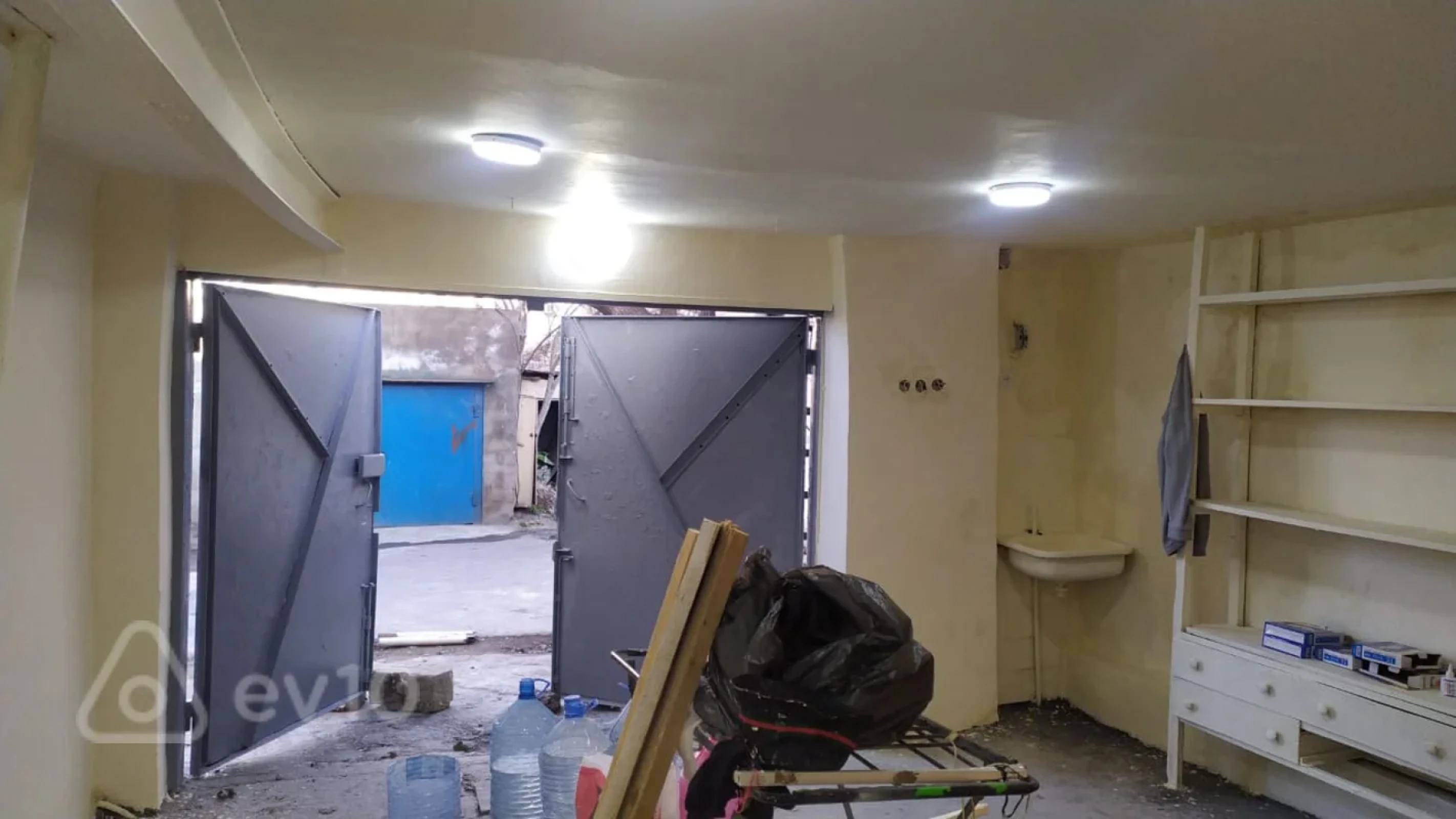 Kirayə verilir qaraj 26 m²