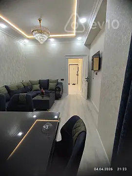 Kirayə verilir 2 otaqlı yeni tikili 70 m²