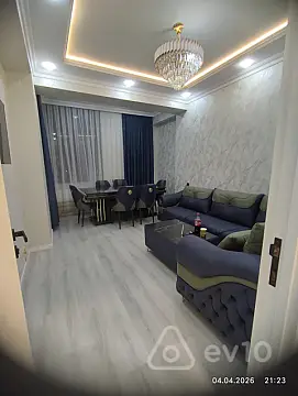 Kirayə verilir 2 otaqlı yeni tikili 70 m²
