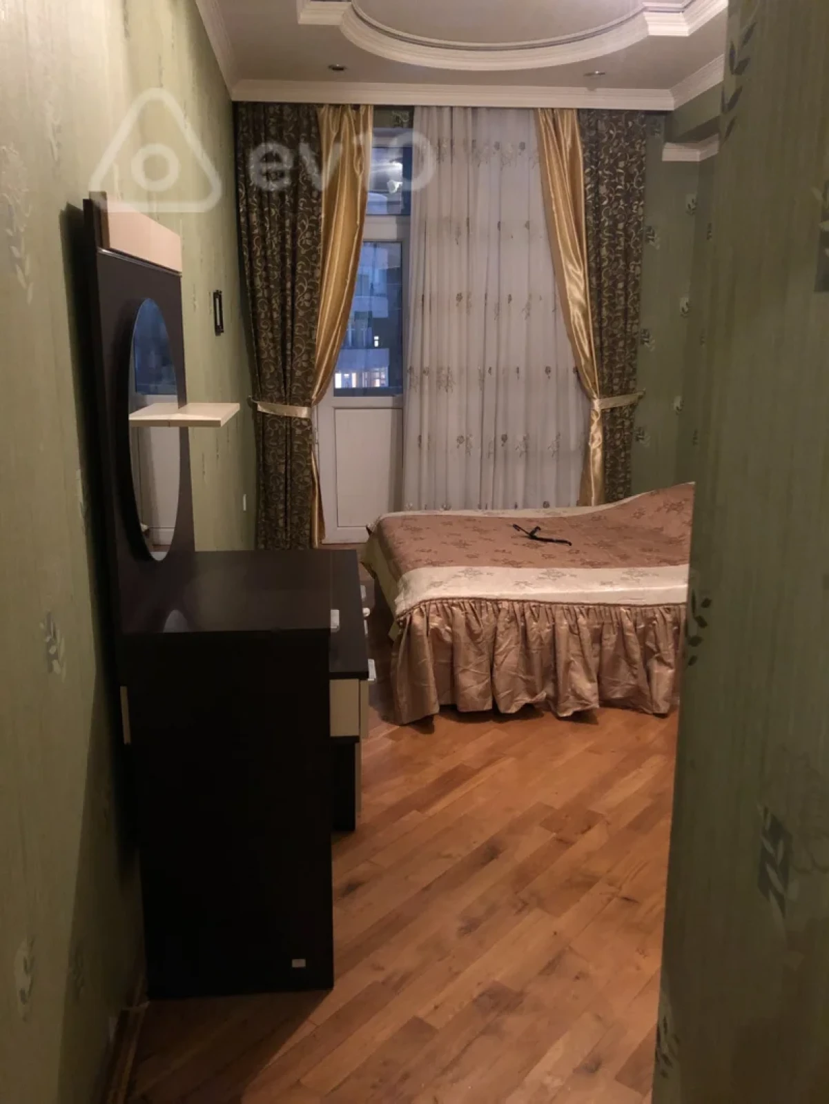 Kirayə verilir 3 otaqlı yeni tikili 112 m²