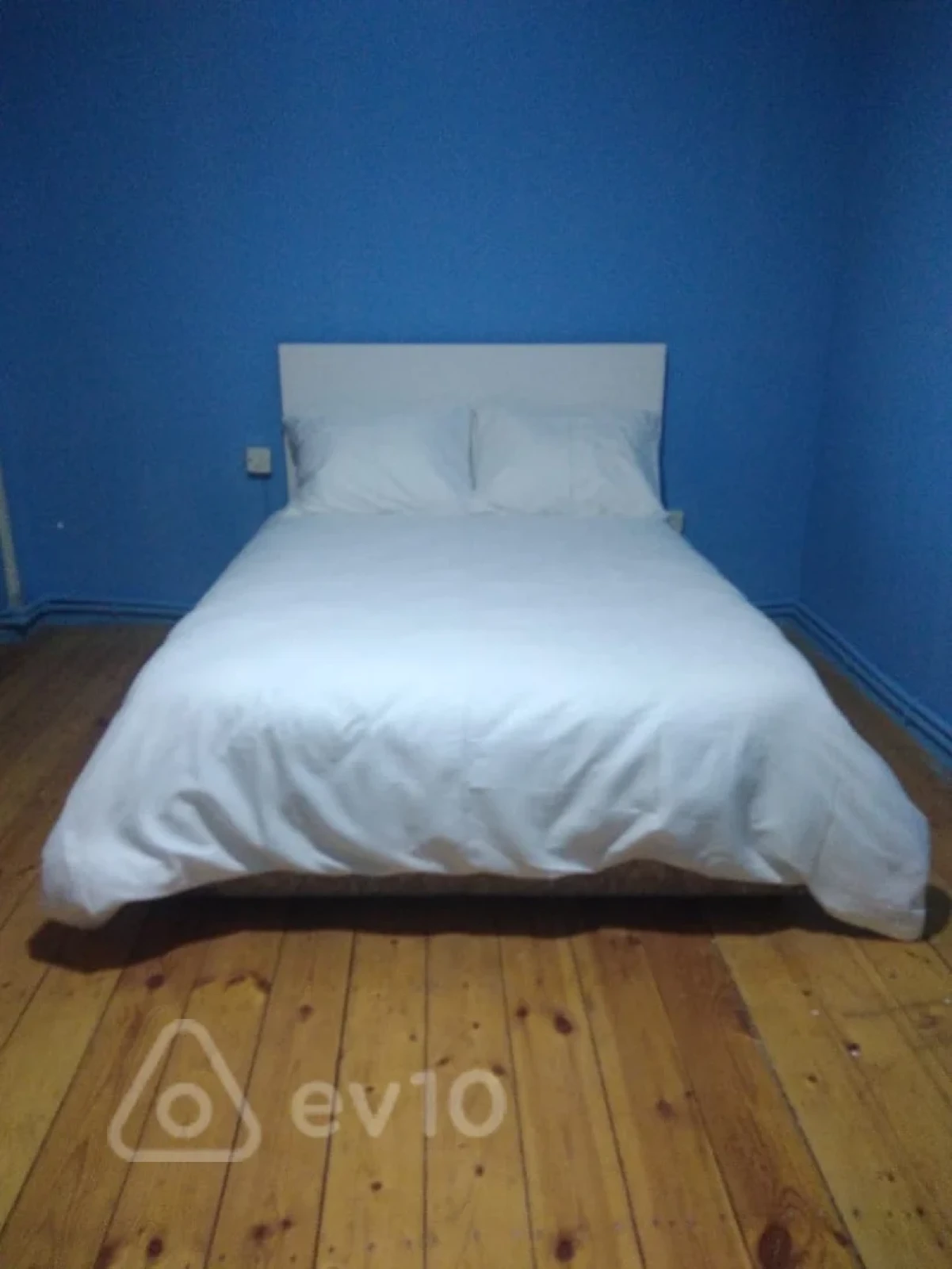 Kirayə verilir 1 otaqlı köhnə tikili 30 m²