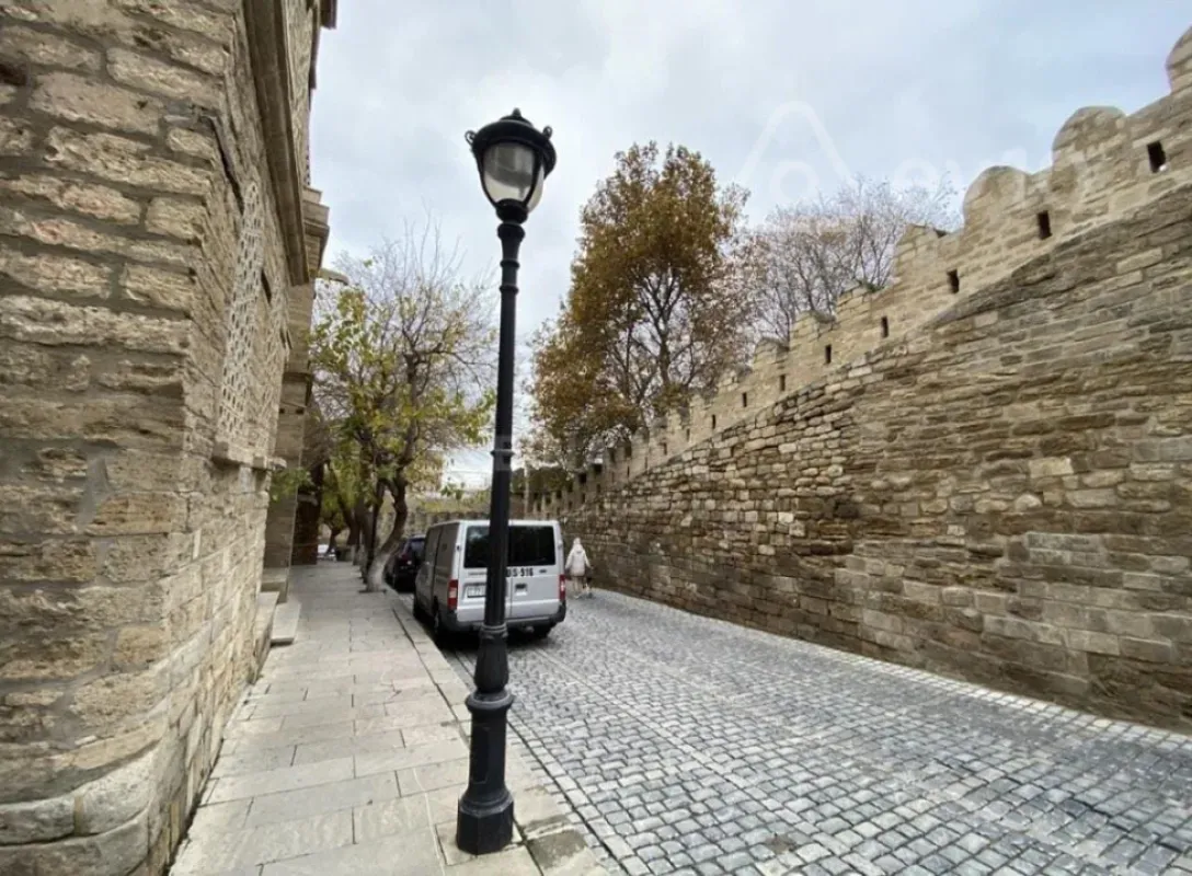 Kirayə verilir 1 otaqlı köhnə tikili 30 m²