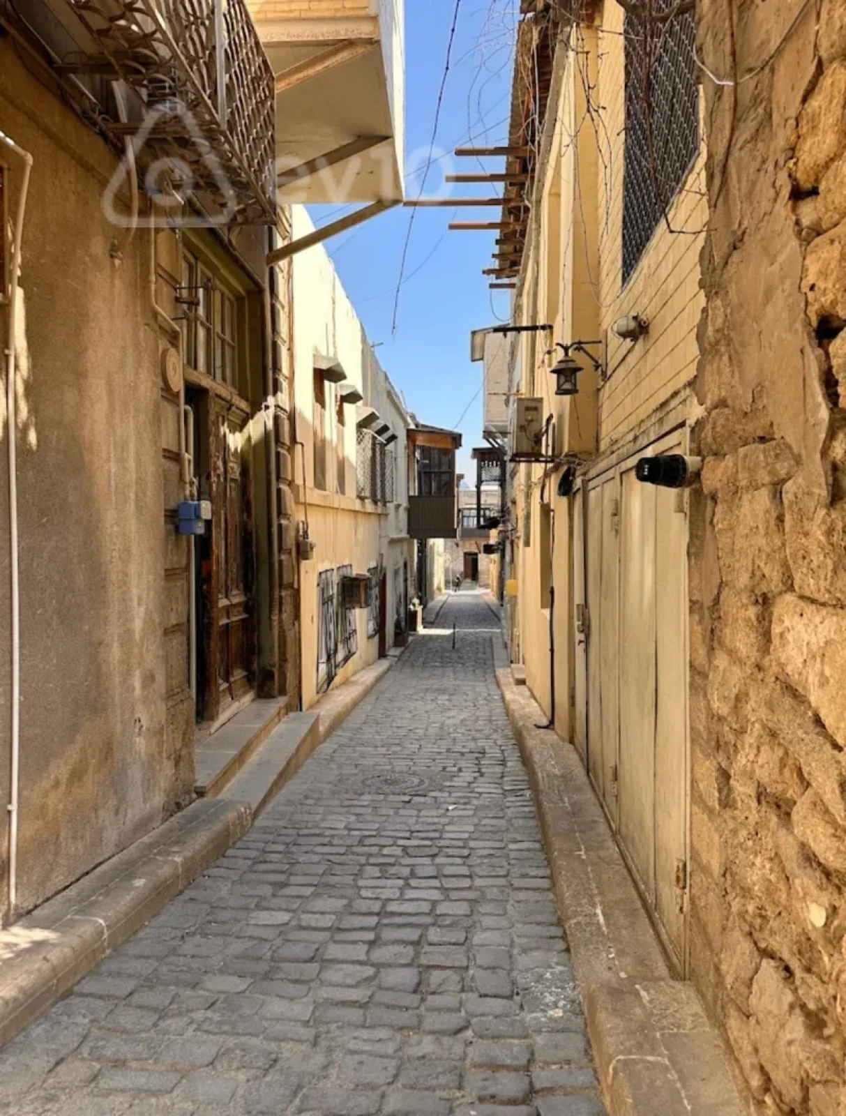 Kirayə verilir 1 otaqlı köhnə tikili 30 m²