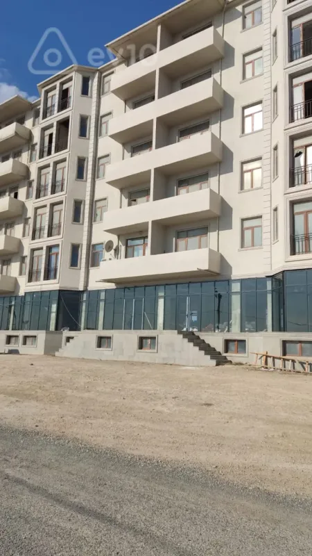 Satılır 2 otaqlı yeni tikili 50 m²