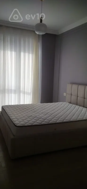 Kirayə verilir 3 otaqlı yeni tikili 68 m²