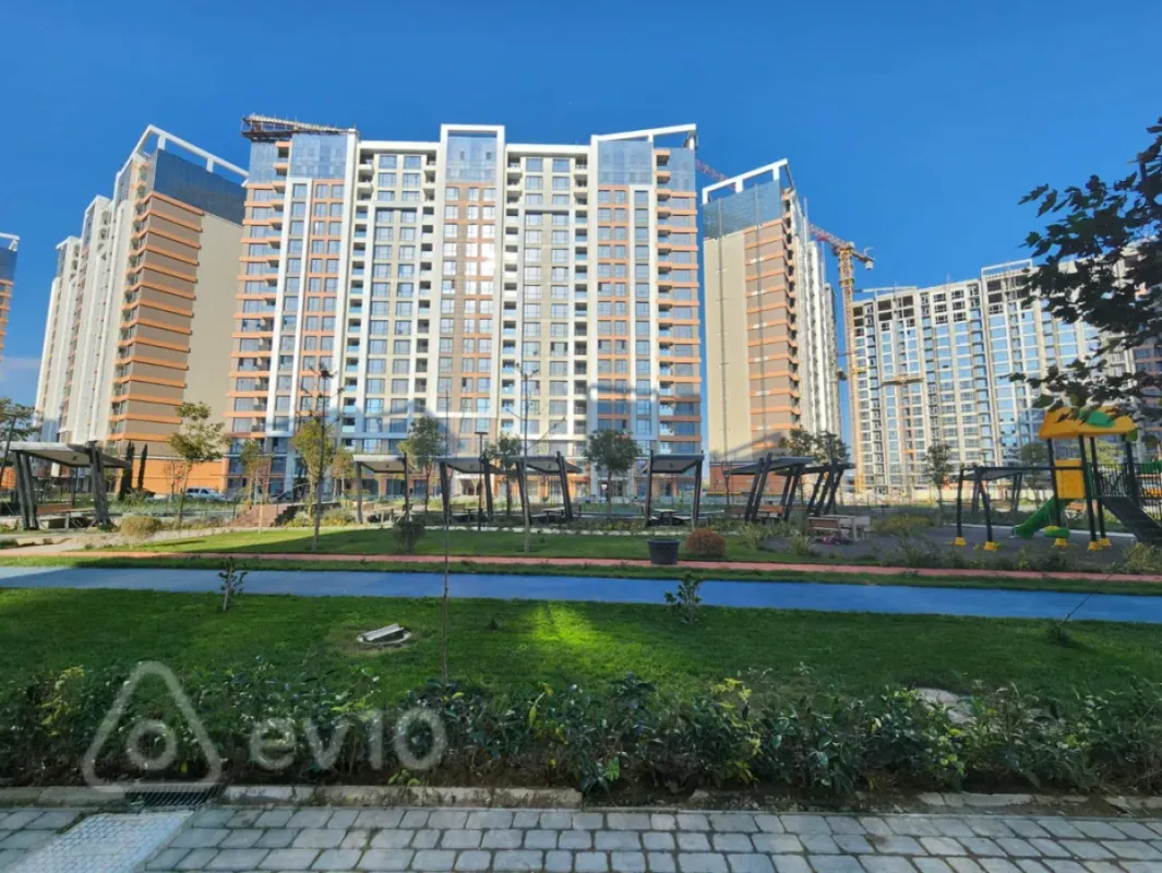 Kirayə verilir 3 otaqlı yeni tikili 68 m²