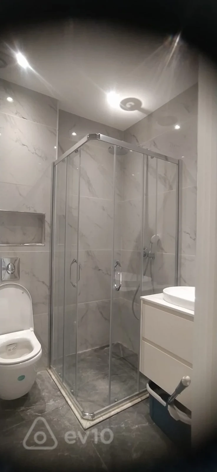 Kirayə verilir 3 otaqlı yeni tikili 68 m²