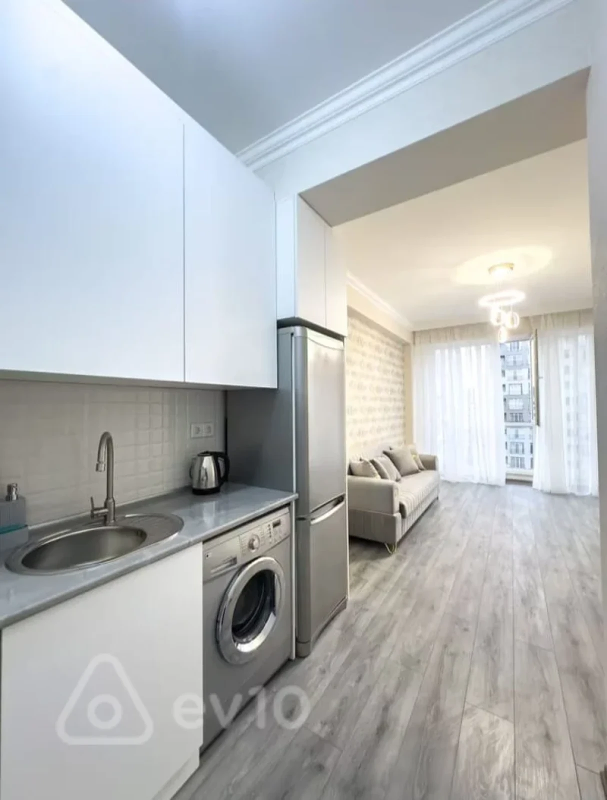 Kirayə verilir 2 otaqlı yeni tikili 60 m²
