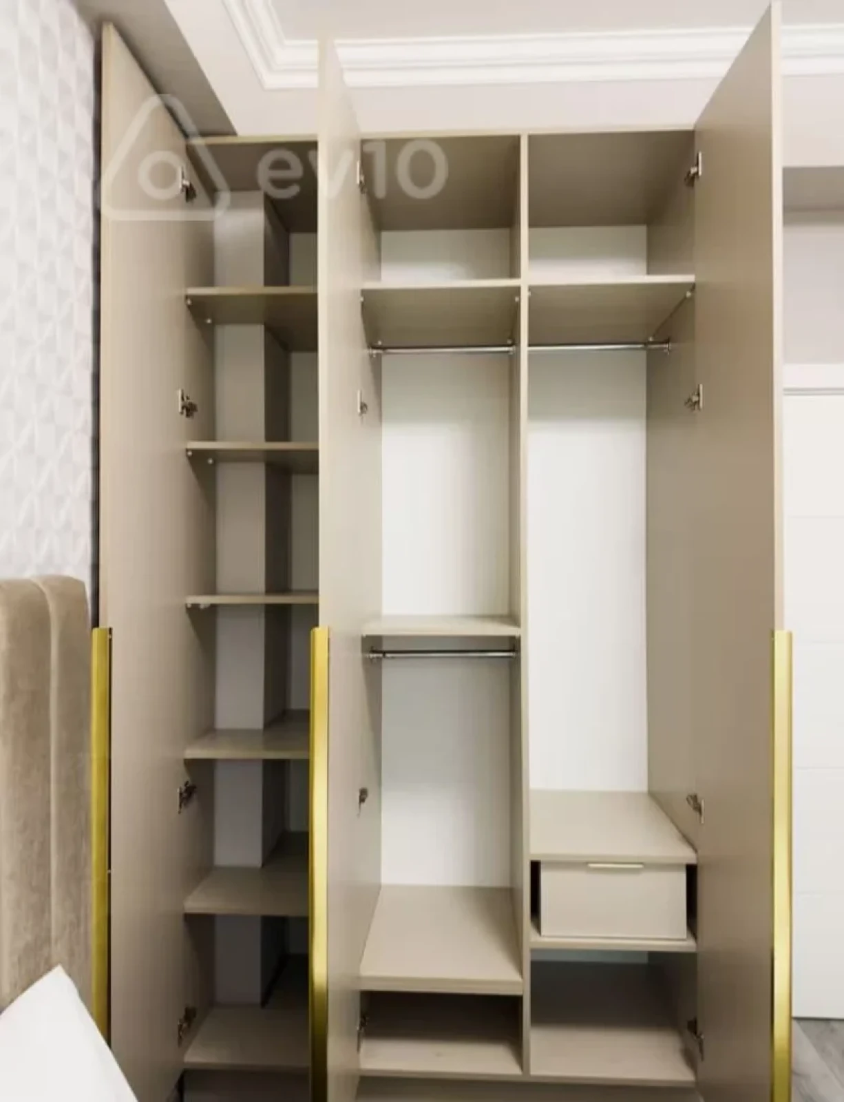 Kirayə verilir 2 otaqlı yeni tikili 60 m²