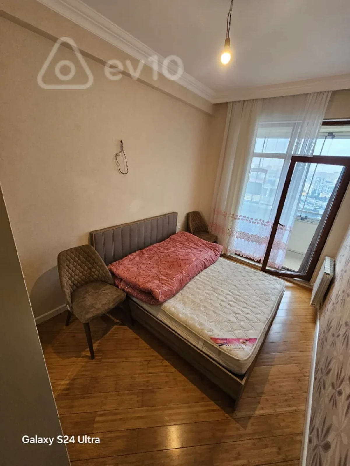 Kirayə verilir 2 otaqlı yeni tikili 60 m²