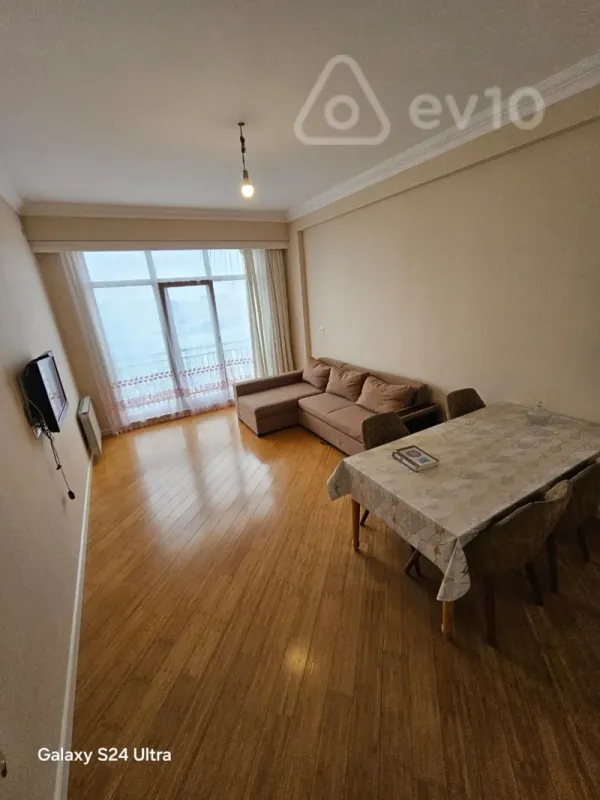 Kirayə verilir 2 otaqlı yeni tikili 60 m²