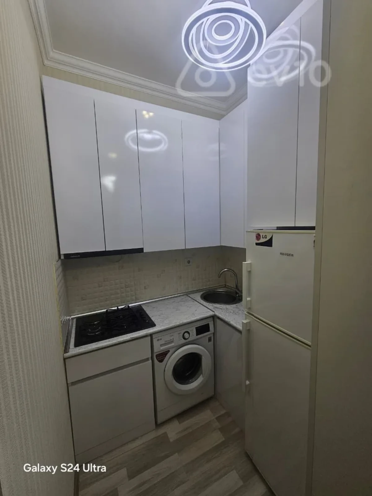 Kirayə verilir 2 otaqlı yeni tikili 62 m²