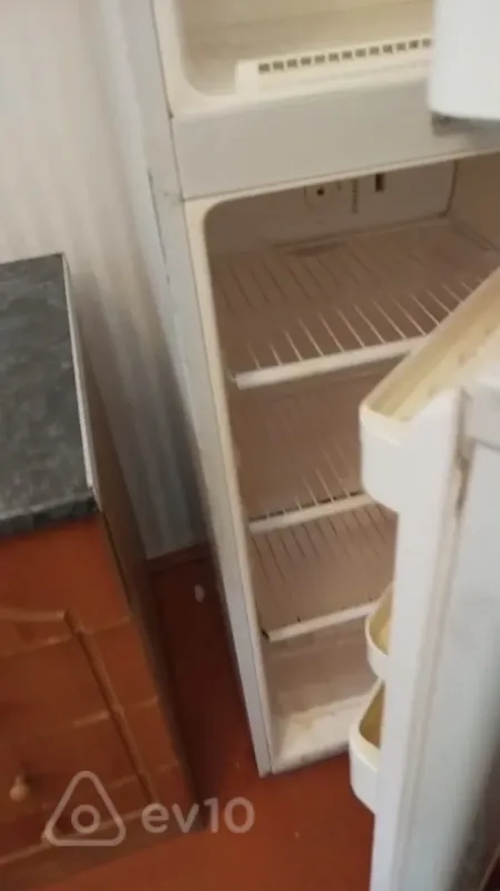 Kirayə verilir 2 otaqlı həyət evi 50 m²