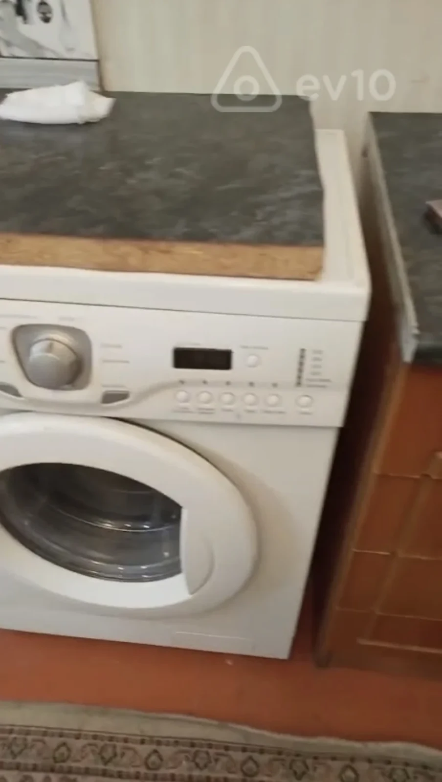 Kirayə verilir 2 otaqlı həyət evi 50 m²