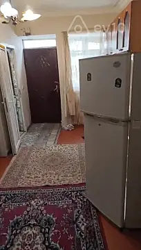 Kirayə verilir 2 otaqlı həyət evi 50 m²