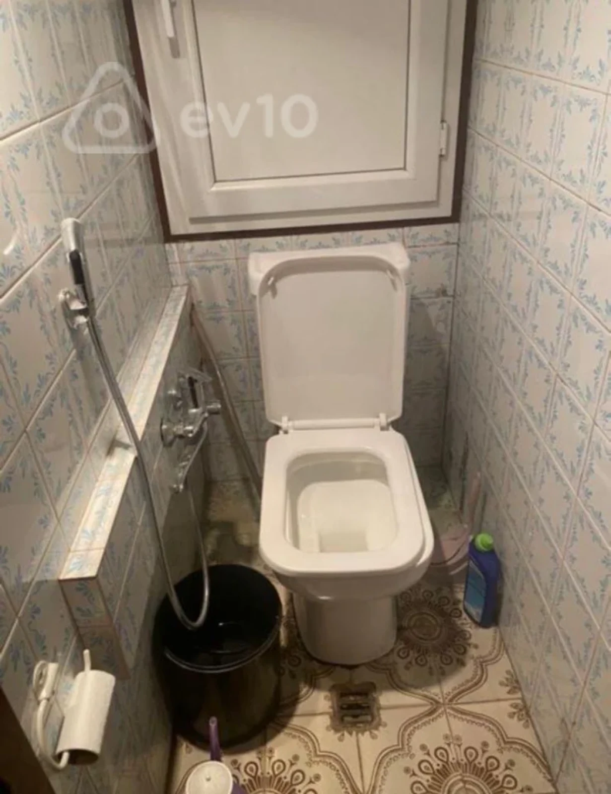 Kirayə verilir 3 otaqlı köhnə tikili 67 m²