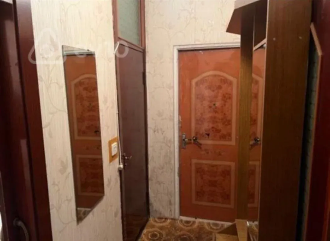 Kirayə verilir 3 otaqlı köhnə tikili 67 m²