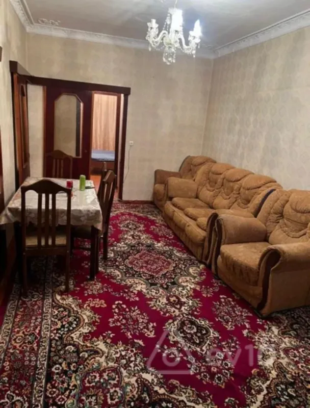 Kirayə verilir 3 otaqlı köhnə tikili 66 m²
