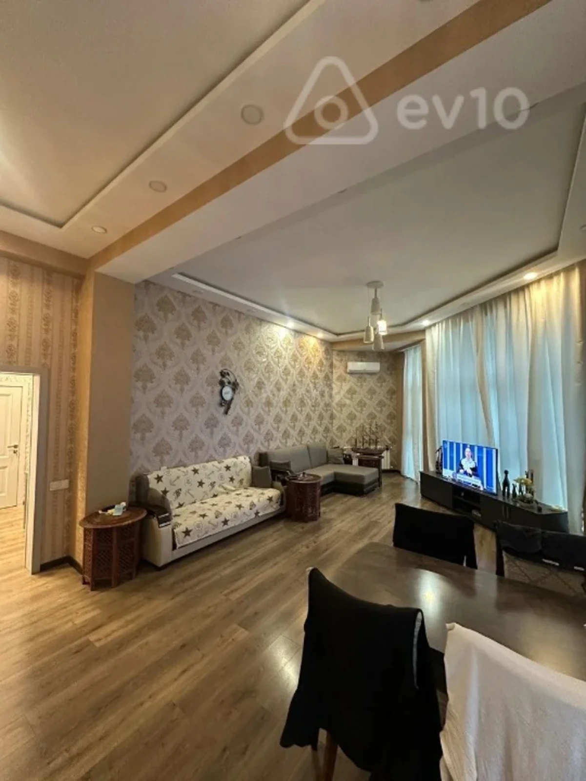 Kirayə verilir 3 otaqlı yeni tikili 110 m²