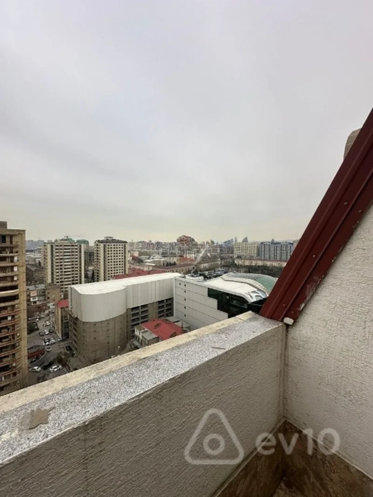 Kirayə verilir 3 otaqlı yeni tikili 110 m²