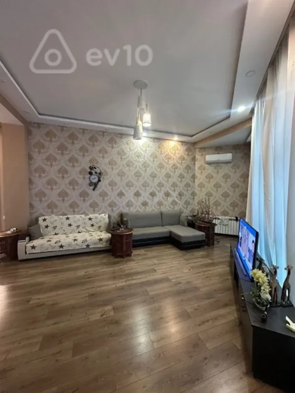 Kirayə verilir 3 otaqlı yeni tikili 110 m²