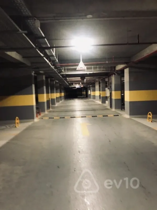 Kirayə verilir 2 otaqlı yeni tikili 60 m²