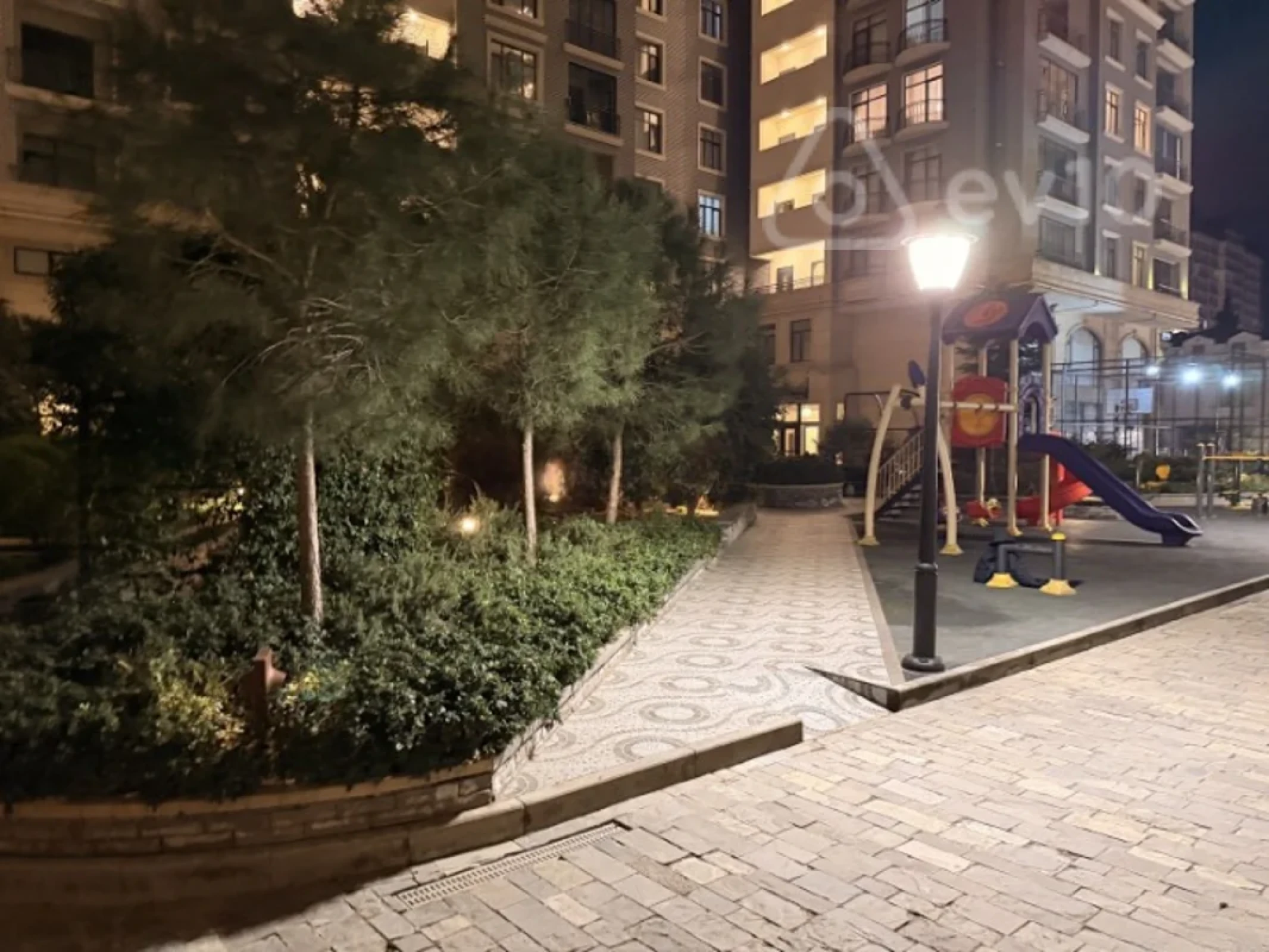 Kirayə verilir 2 otaqlı yeni tikili 60 m²