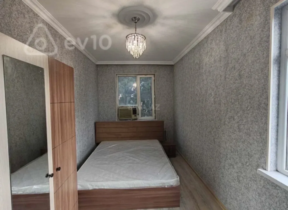 Kirayə verilir 2 otaqlı köhnə tikili 51 m²
