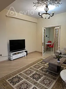 Kirayə verilir 3 otaqlı yeni tikili 110 m²