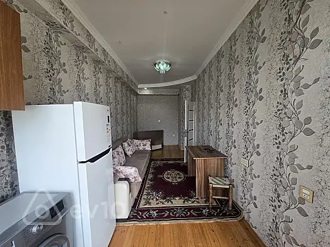 Satılır 2 otaqlı köhnə tikili 36 m²