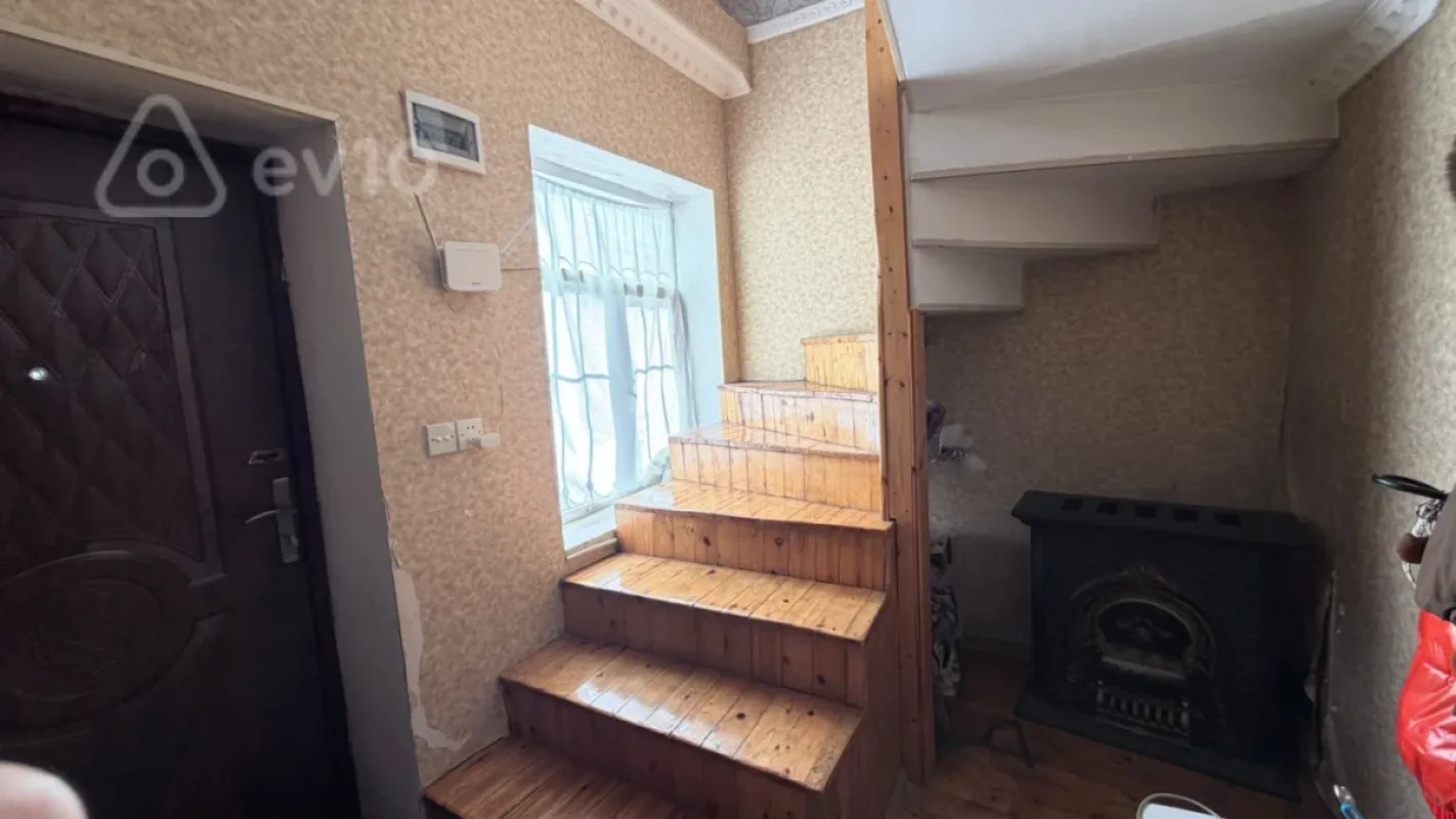 Kirayə verilir 4 otaqlı həyət evi 120 m²