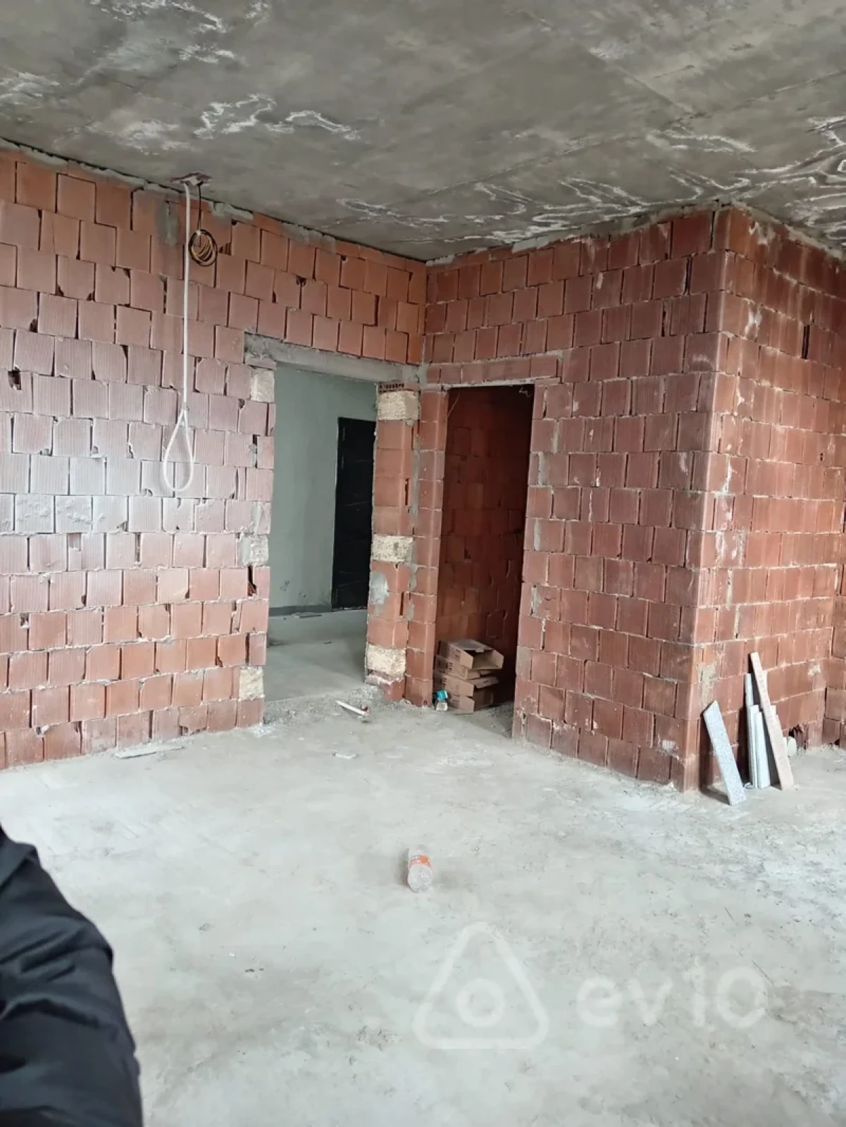 Satılır 1 otaqlı yeni tikili 41 m²