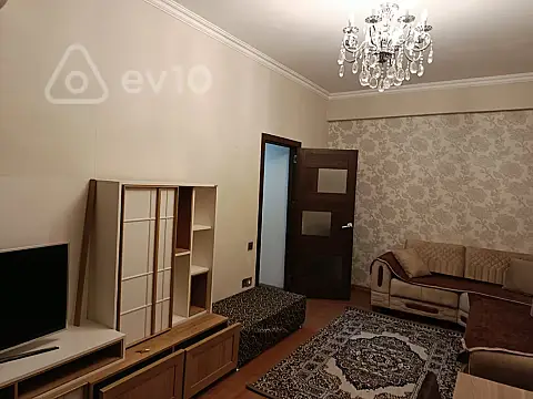 Kirayə verilir 2 otaqlı yeni tikili 60 m²